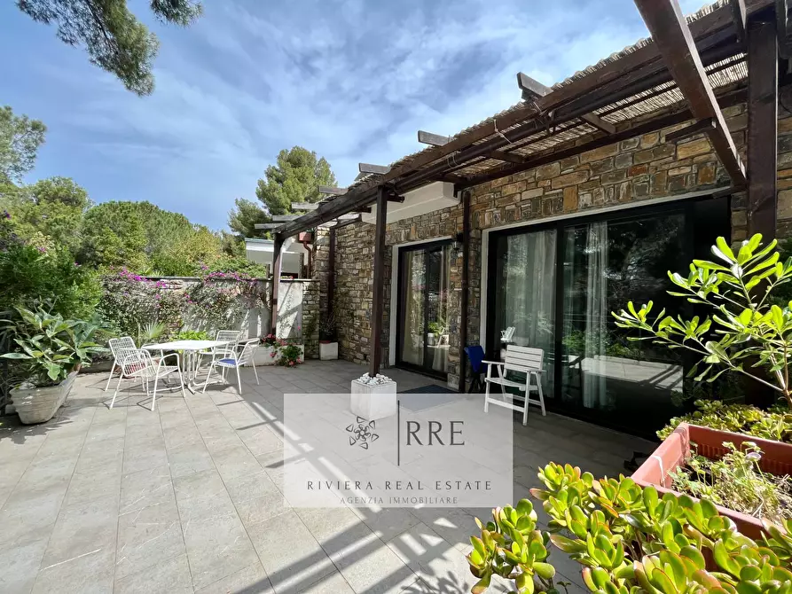 Immagine 12 di Casa semindipendente in vendita  in viale Piemonte a Andora