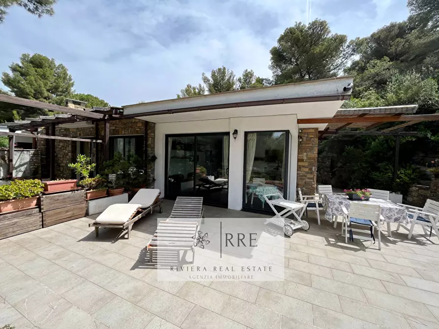 Immagine 14 di Casa semindipendente in vendita  in viale Piemonte a Andora