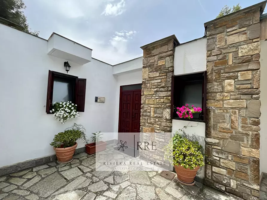 Immagine 34 di Casa semindipendente in vendita  in viale Piemonte a Andora