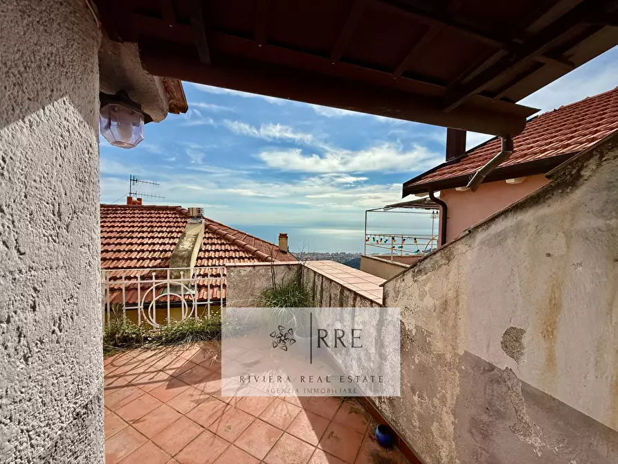 Immagine 17 di Casa semindipendente in vendita  in via Leonpancaldo a Alassio