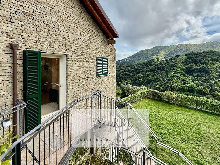 Immagine 10 di Appartamento in vendita  in via Valbona a Alassio