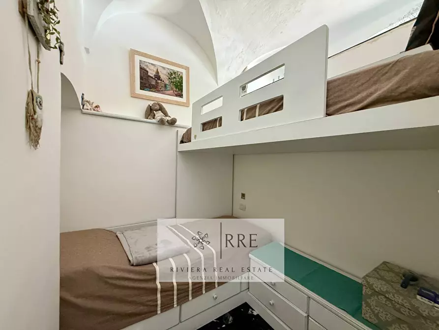 Immagine 32 di Appartamento in vendita  in passeggiata Grollero a Alassio