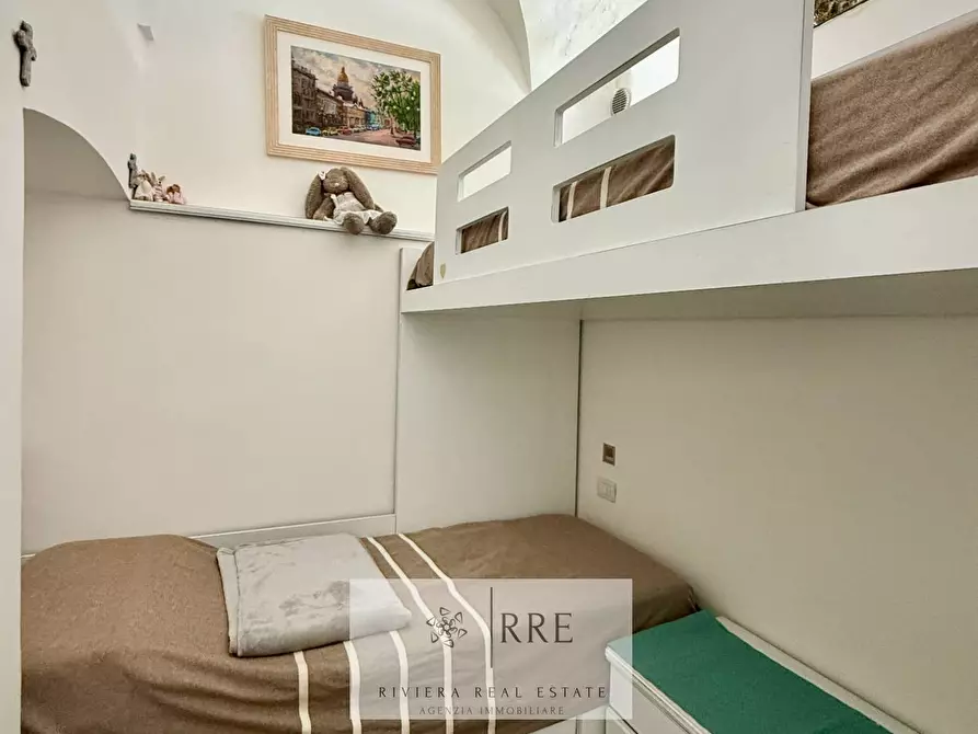 Immagine 33 di Appartamento in vendita  in passeggiata Grollero a Alassio