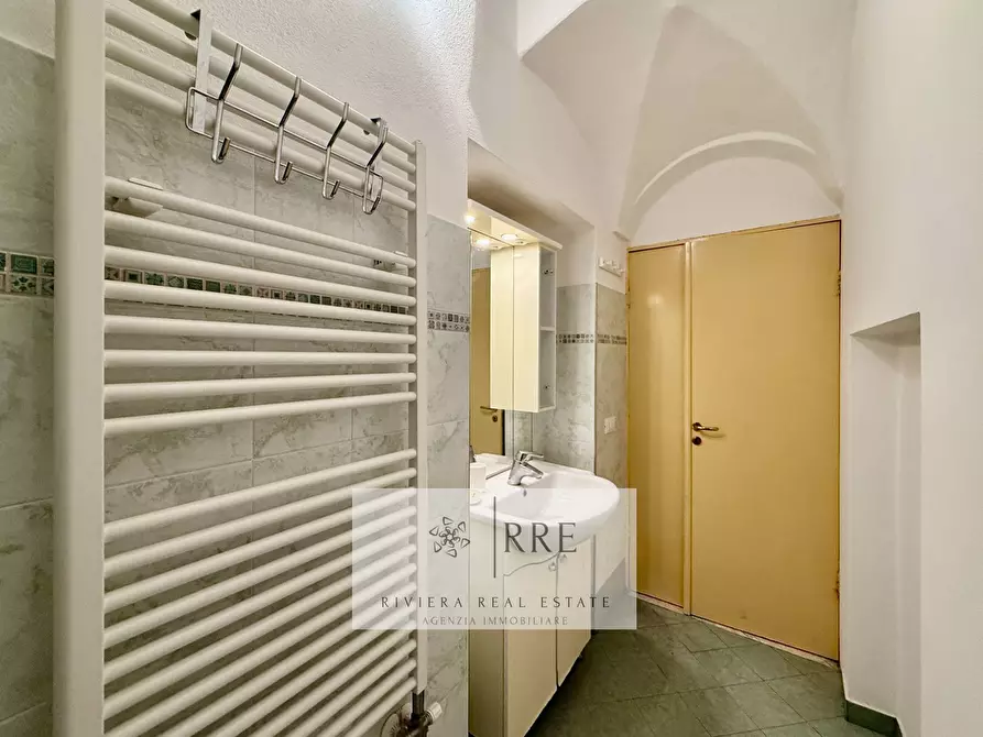 Immagine 17 di Appartamento in affitto  in corso Roma a Loano