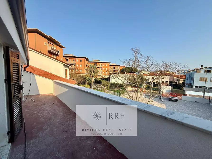 Immagine 5 di Appartamento in vendita  in via Mantova a Loano