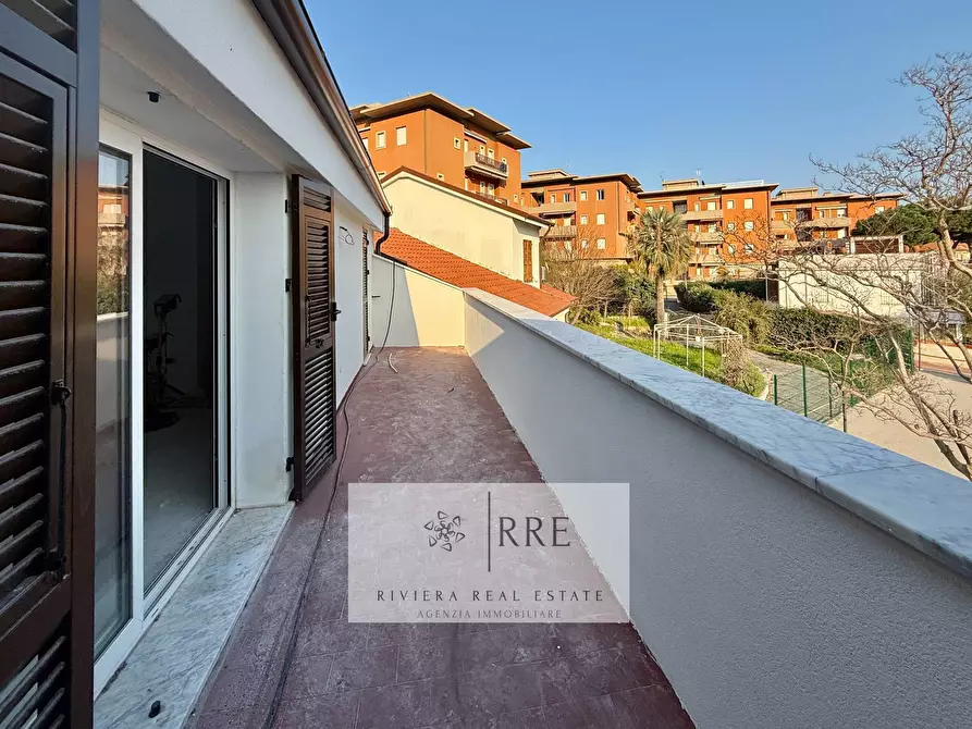 Immagine 6 di Appartamento in vendita  in via Mantova a Loano