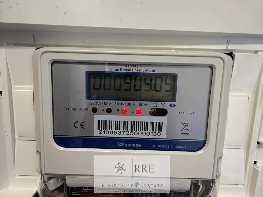 Immagine 15 di Appartamento in vendita  in via Mantova a Loano