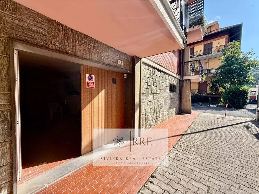 Immagine 23 di Appartamento in vendita  in via Bavera a Alassio