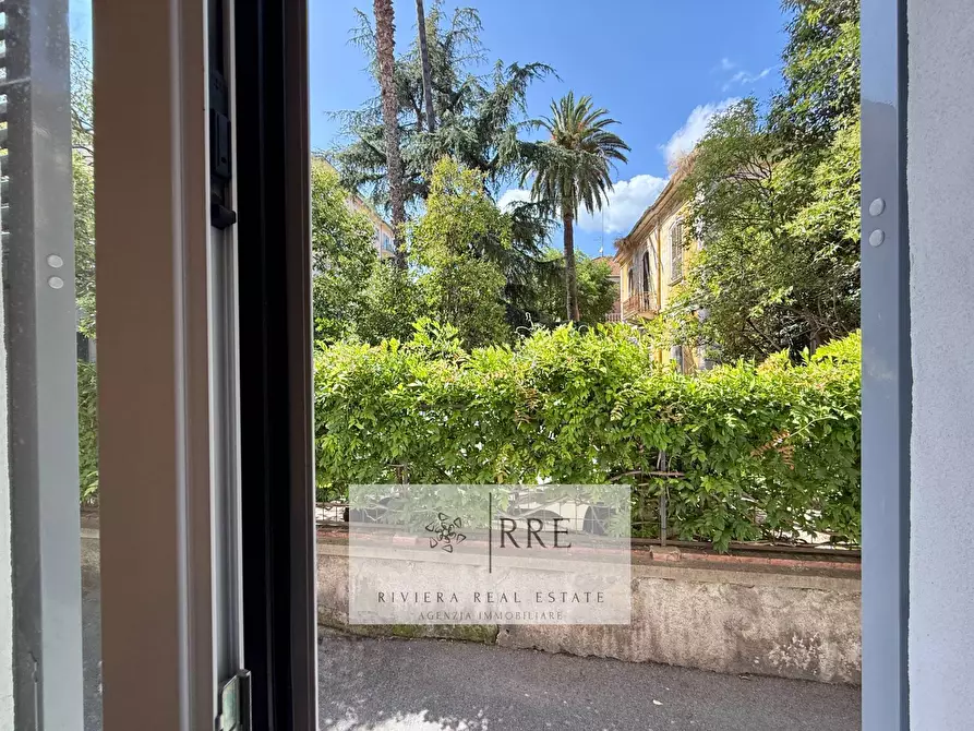 Immagine 6 di Appartamento in vendita  in c.so Dante Alighieri a Alassio