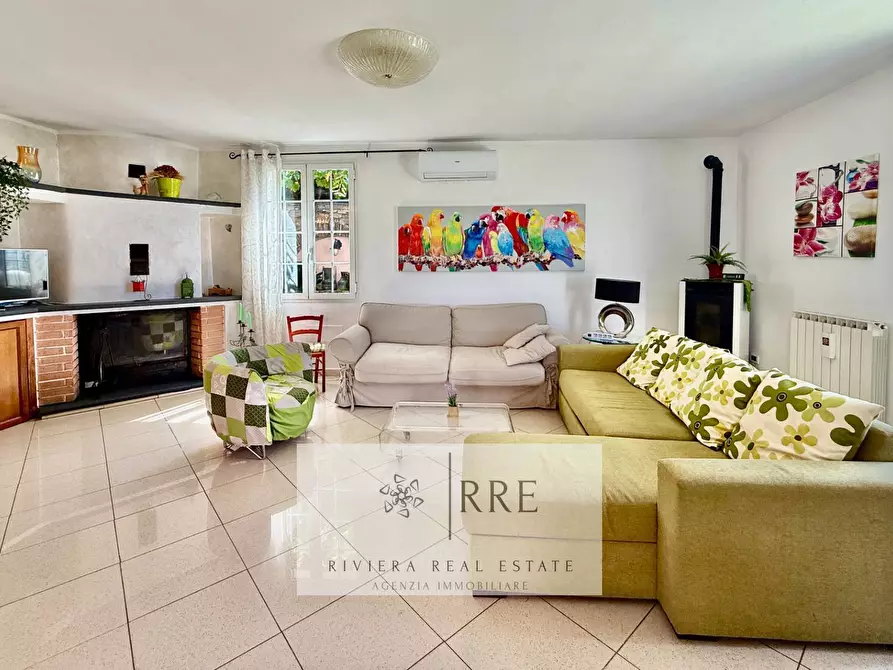 Immagine 16 di Villa in vendita  in alle Cascine a Imperia