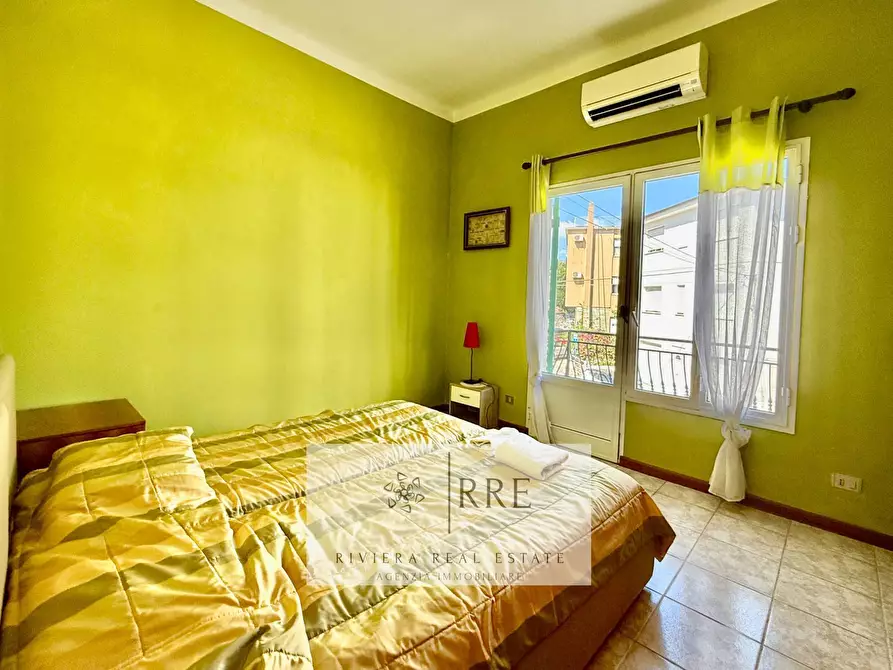 Immagine 19 di Villa in vendita  in via Sant'Elmo a Diano Arentino