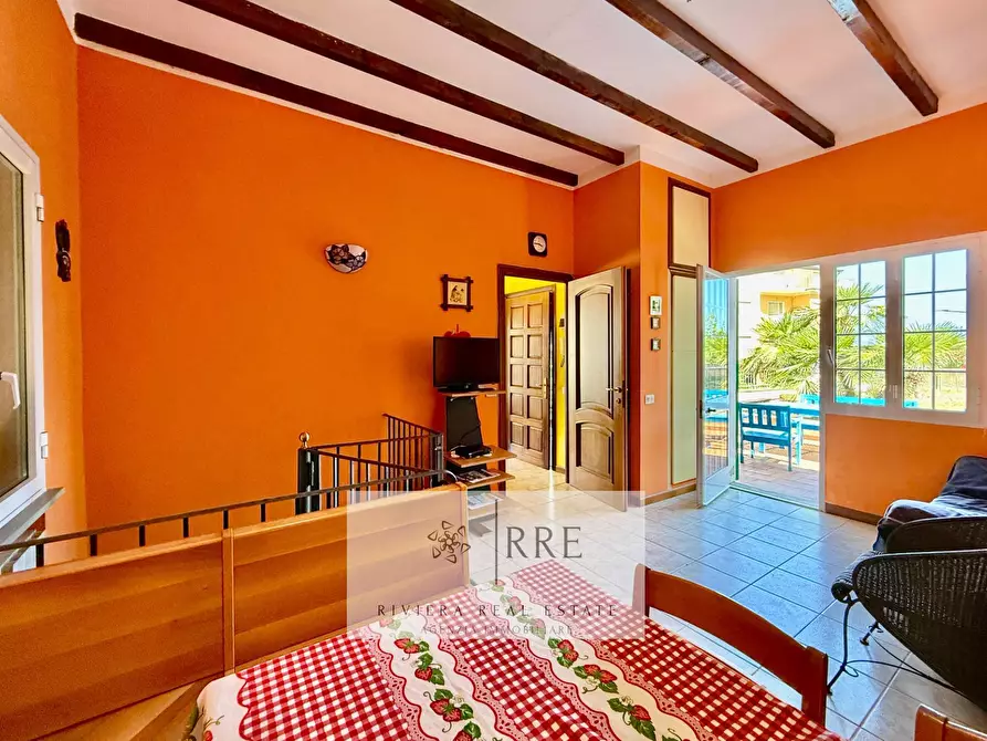 Immagine 15 di Villa in vendita  in via Sant'Elmo a Diano Arentino