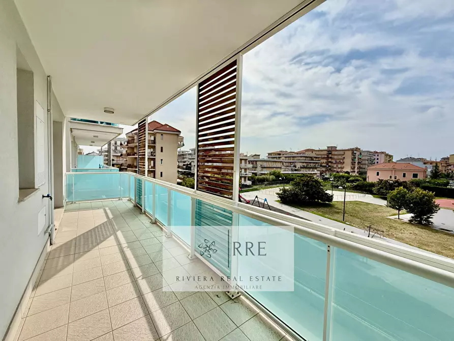 Immagine 2 di Appartamento in vendita  in Via Ugo la Malfa a Albenga