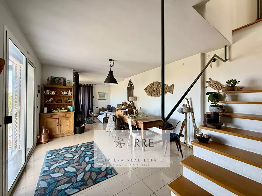 Immagine 6 di Villa in vendita  in via Costa Lupara a Alassio