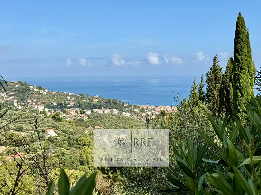 Immagine 39 di Villa in vendita  in via Costa Lupara a Alassio