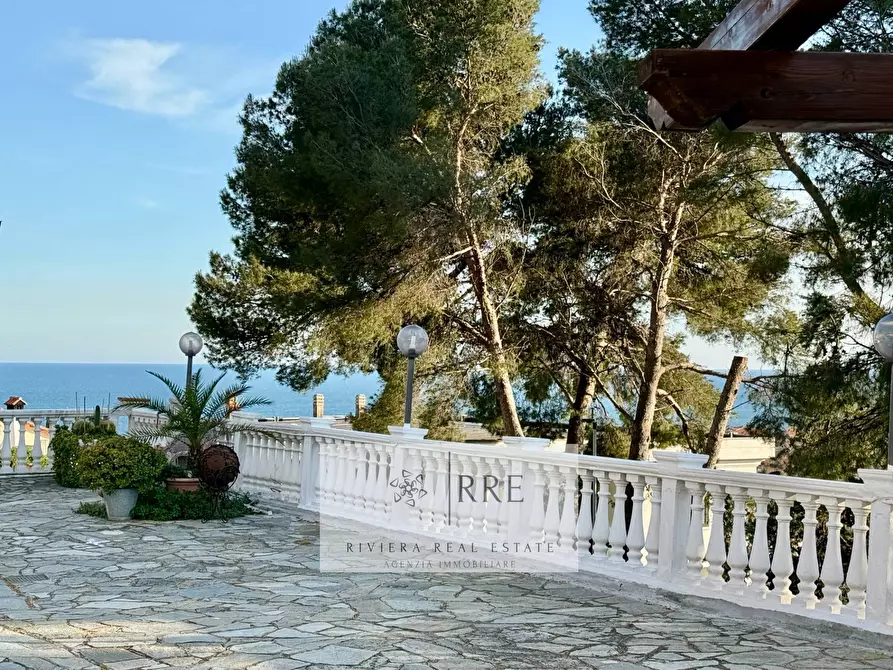 Immagine 17 di Villetta a schiera in vendita  in via San Damiano a Andora