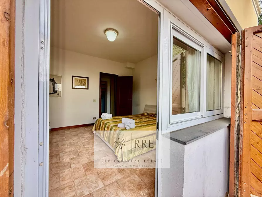 Immagine 29 di Villa in vendita  in via Sant'Elmo a Diano Arentino