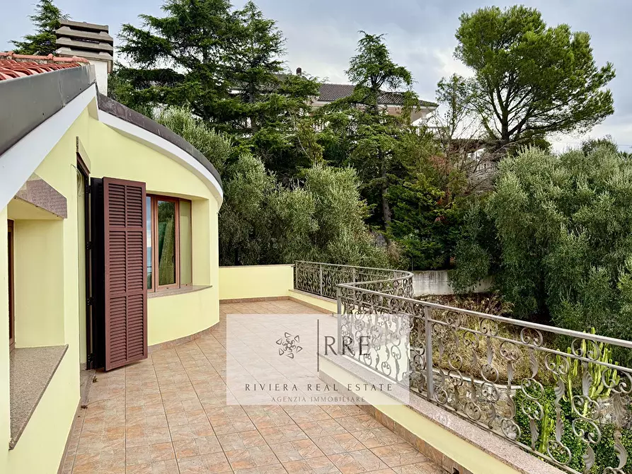 Immagine 17 di Villa in vendita  in via degli Ulivi a Diano Arentino