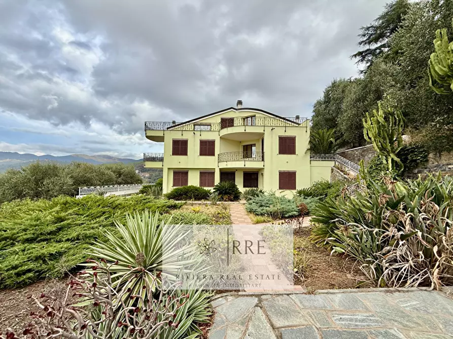 Immagine 10 di Villa in vendita  in via degli Ulivi a Diano Arentino