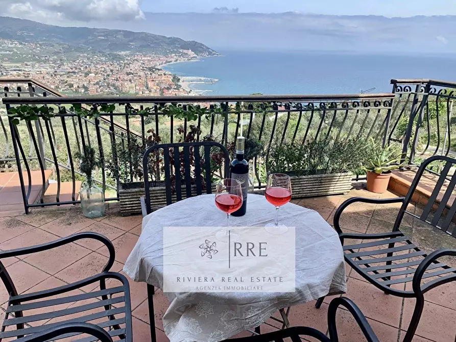 Immagine 22 di Villa in vendita  in strada berzi a Diano Arentino
