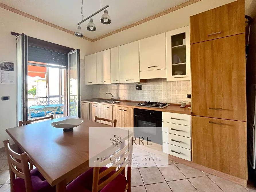 Immagine 3 di Appartamento in vendita  in Clavesana a Andora