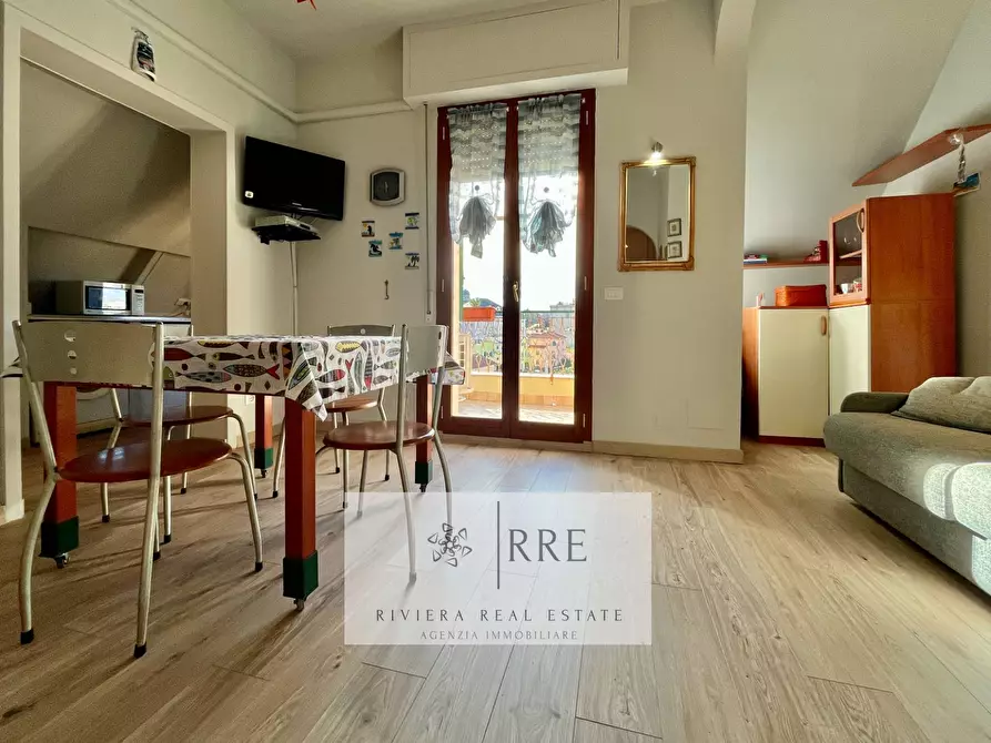 Immagine 9 di Appartamento in vendita  in via Aurelia a Loano