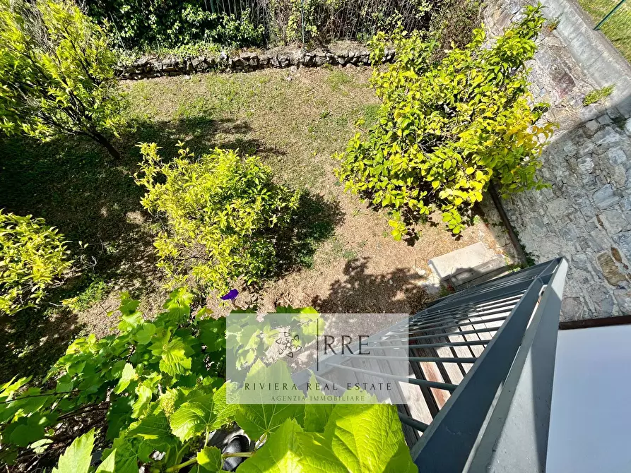 Immagine 16 di Appartamento in vendita  in via Valbona a Alassio