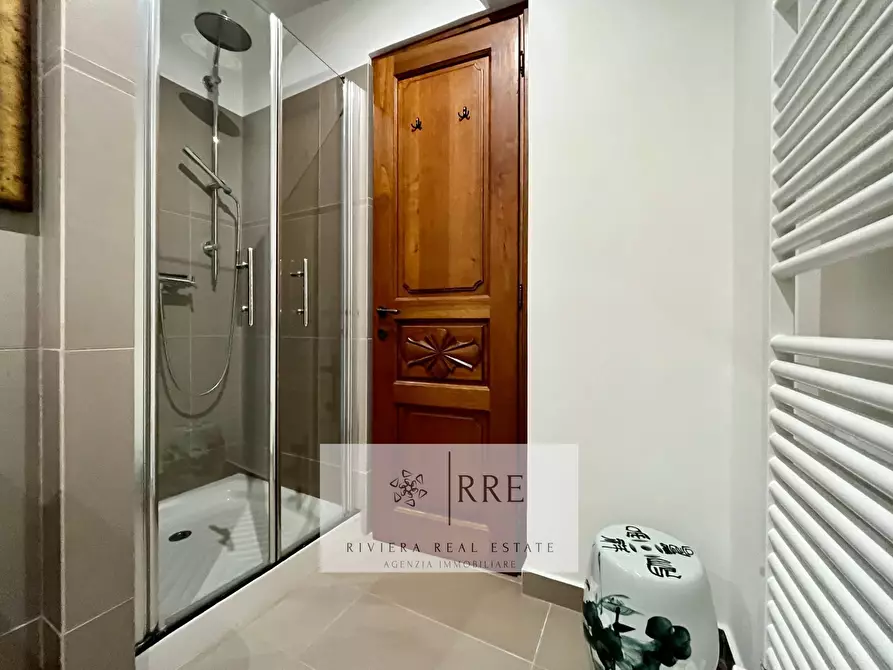 Immagine 20 di Appartamento in vendita  in corso Mario Ponzoni a Armo