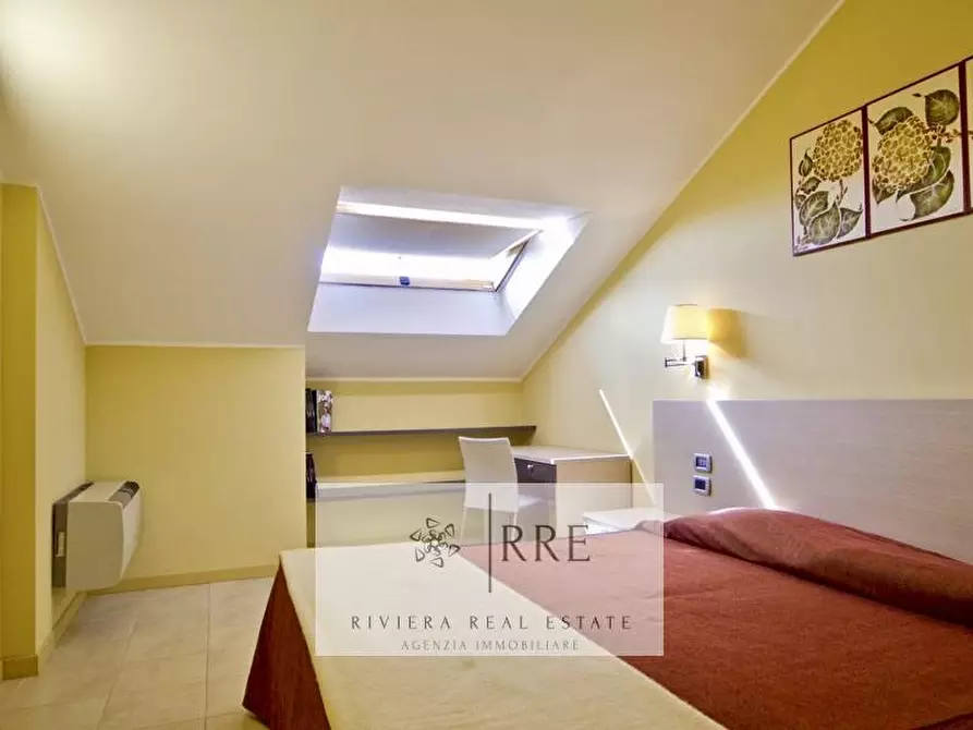 Immagine 19 di Appartamento in vendita  in Castellaro Golf Resort a Castellaro