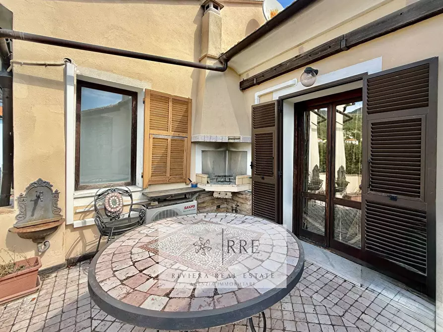 Immagine 9 di Casa indipendente in vendita  in fraz. Segno a Quiliano