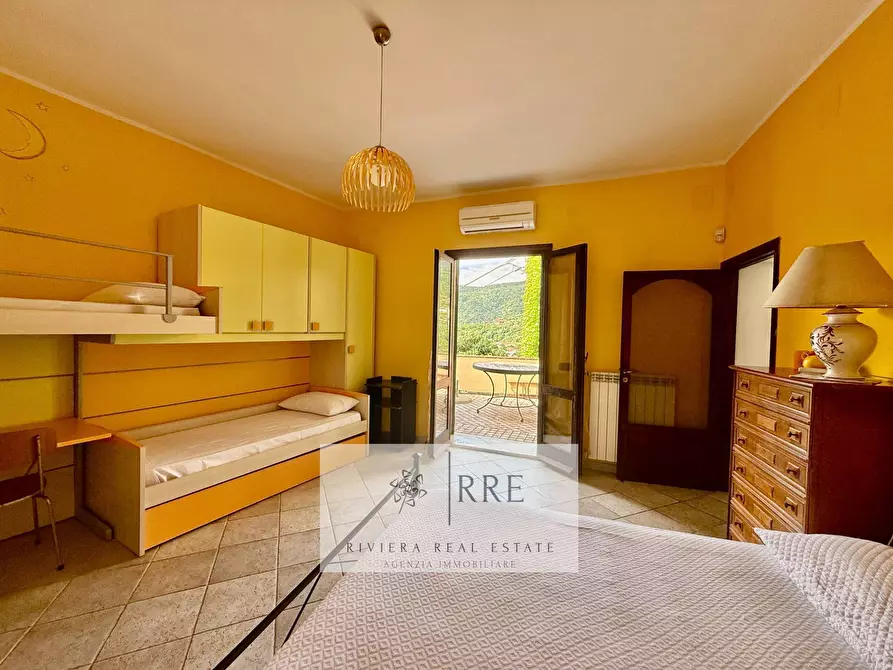 Immagine 43 di Casa indipendente in vendita  in fraz. Segno a Quiliano