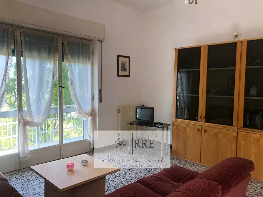 Immagine 13 di Villa in vendita  in via Monade a Diano Arentino