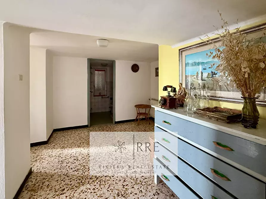 Immagine 16 di Casa indipendente in vendita  a Aquila D'arroscia