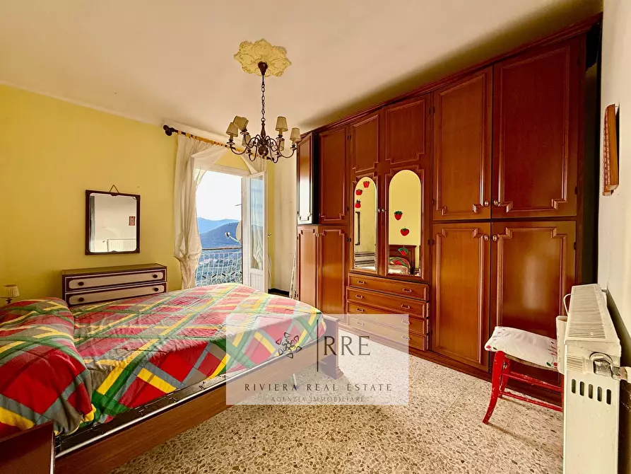 Immagine 18 di Casa indipendente in vendita  a Aquila D'arroscia