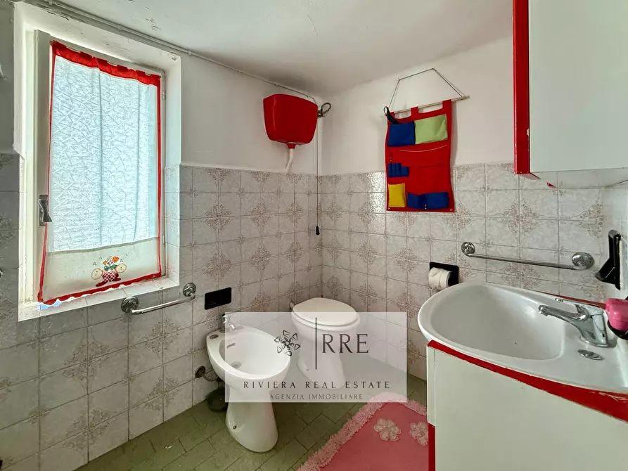 Immagine 20 di Casa indipendente in vendita  a Aquila D'arroscia