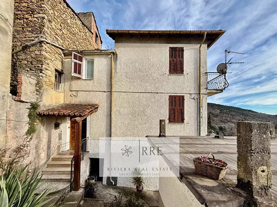 Immagine 28 di Casa indipendente in vendita  a Aquila D'arroscia