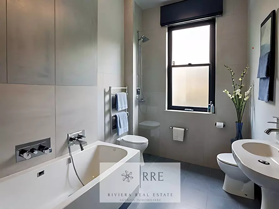 Immagine 11 di Villa in vendita  in via Monade a Diano Arentino