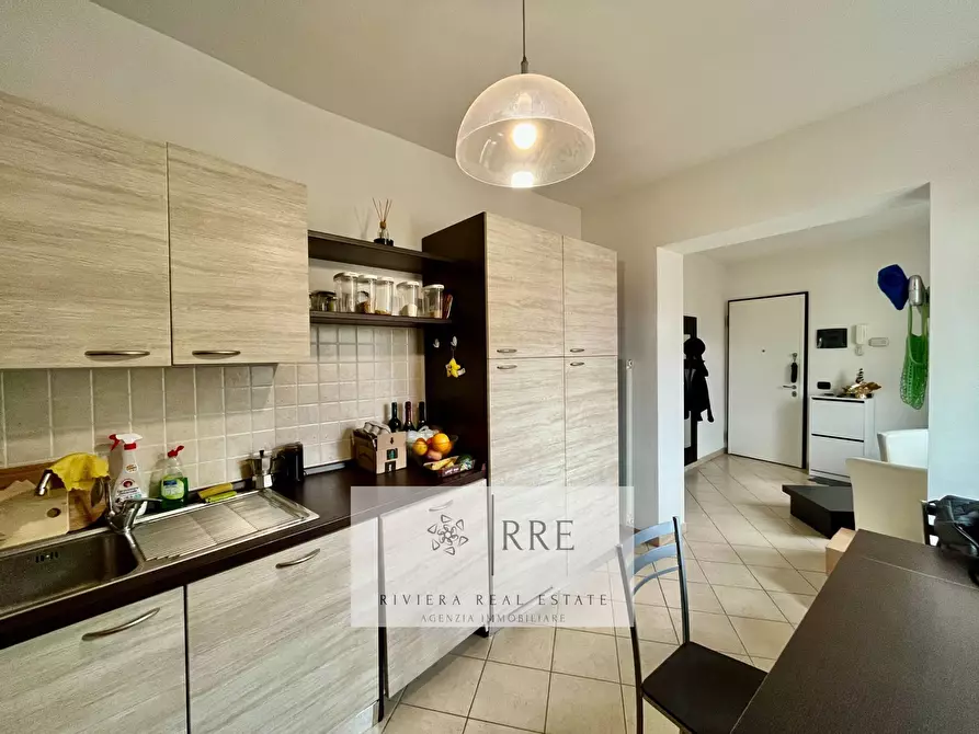 Immagine 4 di Appartamento in vendita  in VIA CALICE a Finale Ligure