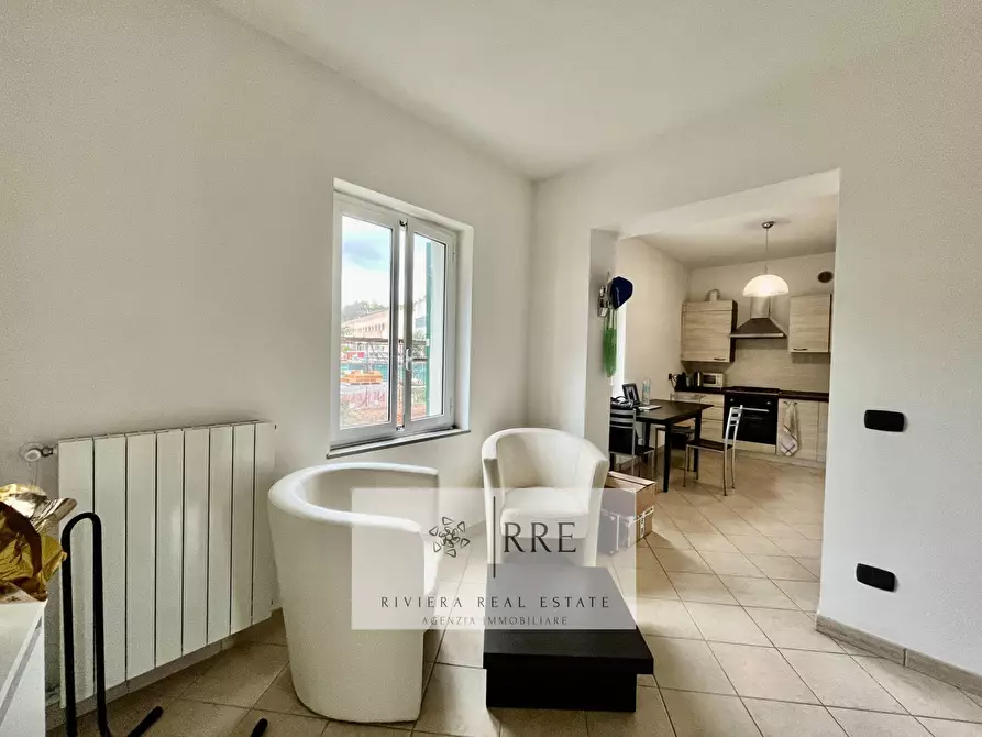 Immagine 1 di Appartamento in vendita  in VIA CALICE a Finale Ligure