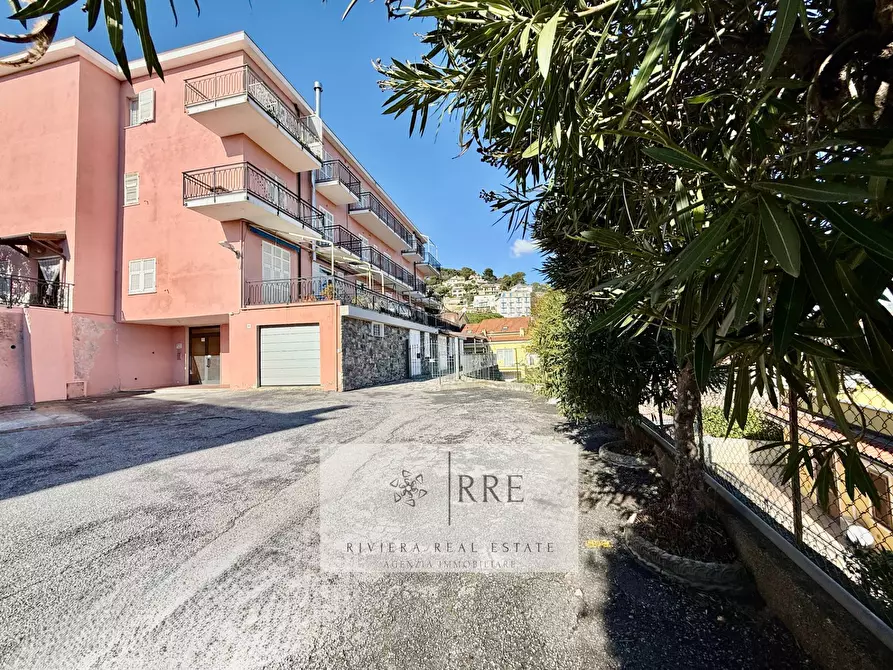 Immagine 25 di Appartamento in vendita  in via del Poggio a Balestrino