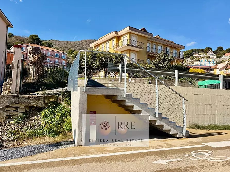 Immagine 27 di Appartamento in vendita  in via del Poggio a Balestrino