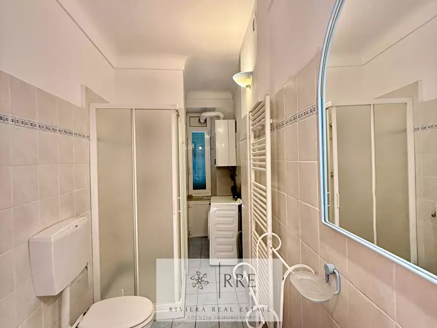 Immagine 18 di Appartamento in vendita  in via Garibaldi a Armo