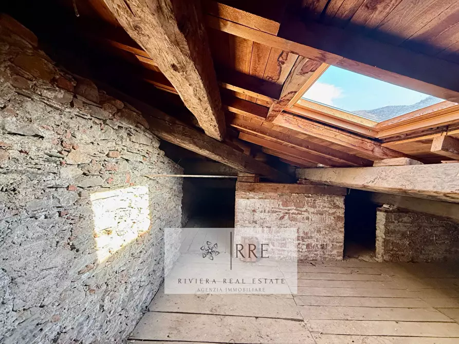 Immagine 20 di Appartamento in vendita  in via Garibaldi a Armo