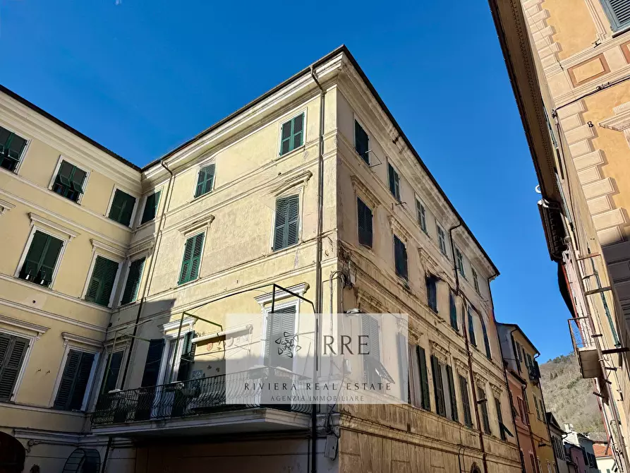 Immagine 22 di Appartamento in vendita  in via Garibaldi a Armo