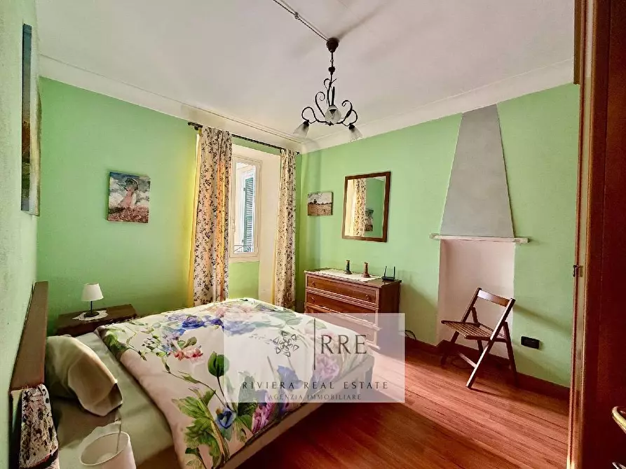 Immagine 14 di Appartamento in vendita  in via Garibaldi a Armo