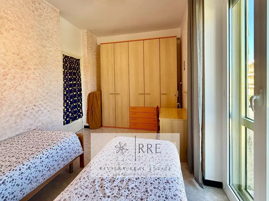 Immagine 24 di Appartamento in vendita  in Zona Poeti Alta a Loano