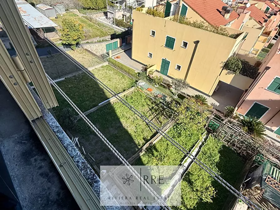 Immagine 27 di Appartamento in vendita  in Zona Poeti Alta a Loano