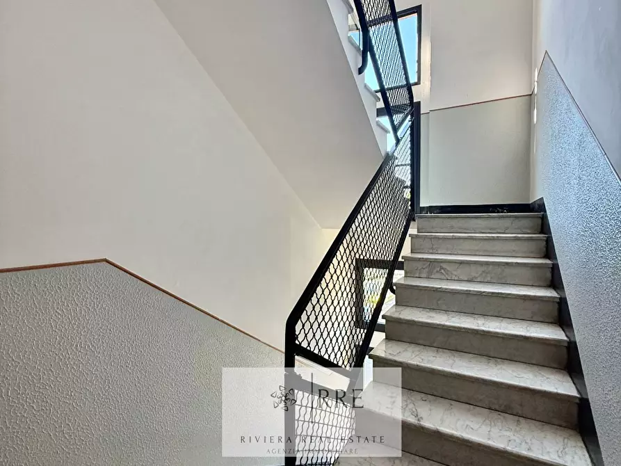 Immagine 29 di Appartamento in vendita  in Zona Poeti Alta a Loano