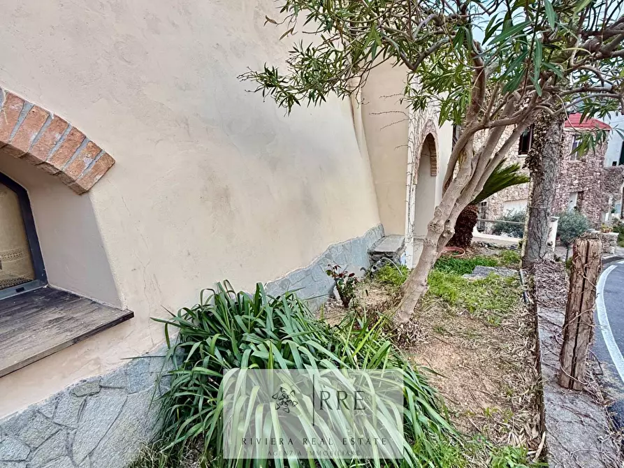 Immagine 52 di Casa indipendente in vendita  in fraz. Segno a Quiliano