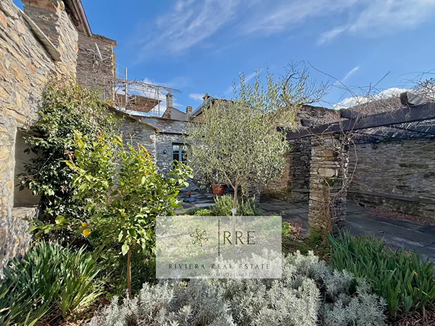 Immagine 16 di Rustico / casale in vendita  in Borgata Aracà a Montalto Carpasio